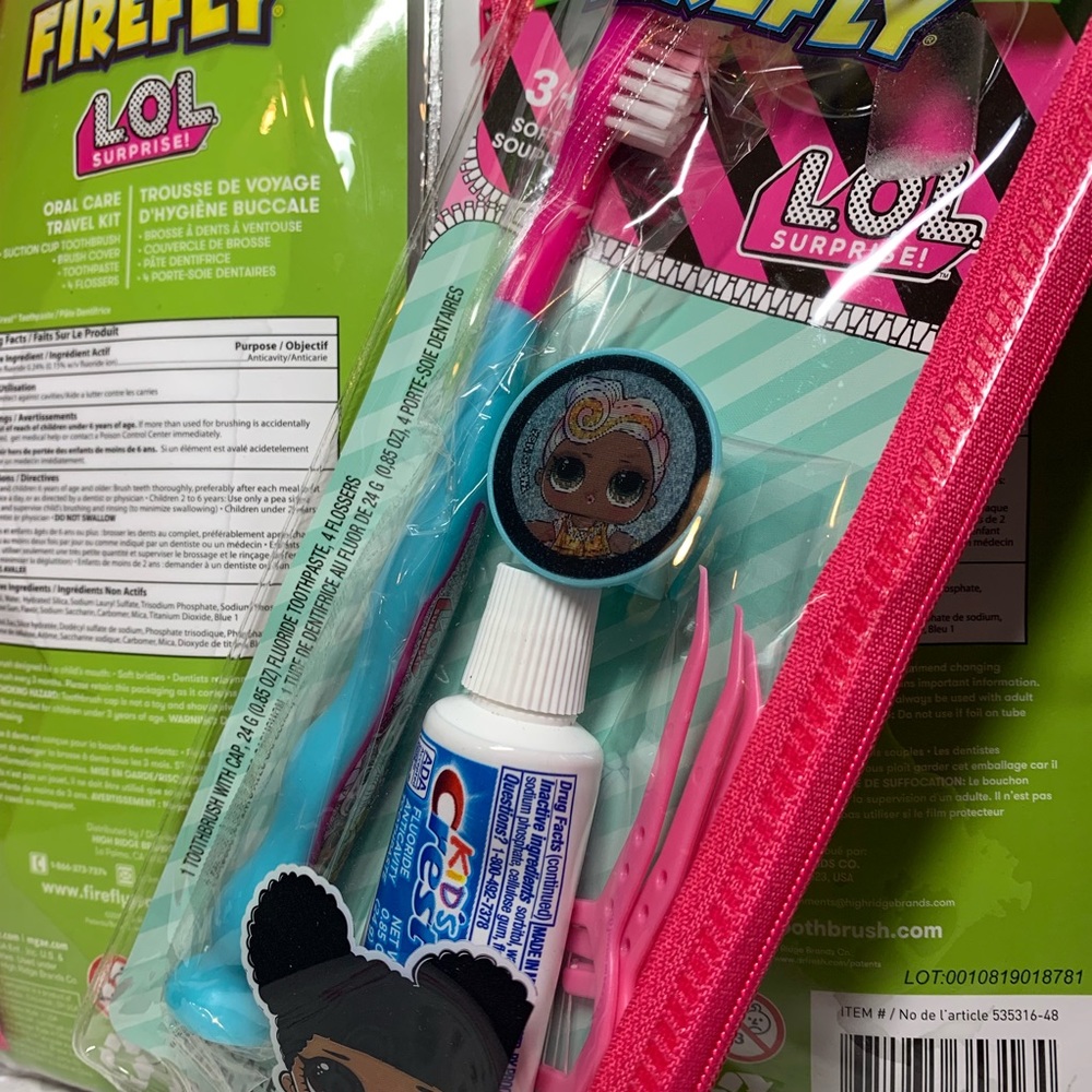 Firefly Toothcare Set - Picture 3 of 4